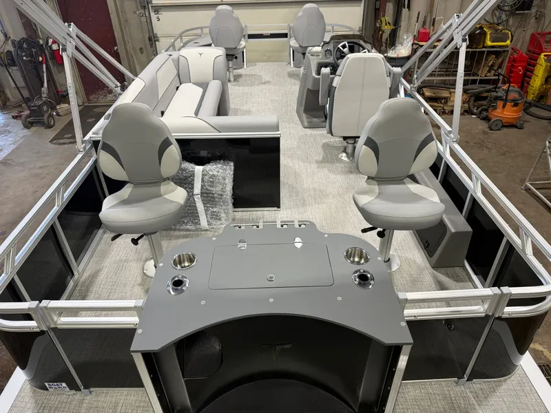 Slide: The Image of Tahoe Sport 2185 Quad Fish & Honda 4-Stroke EFI 2026 - 5