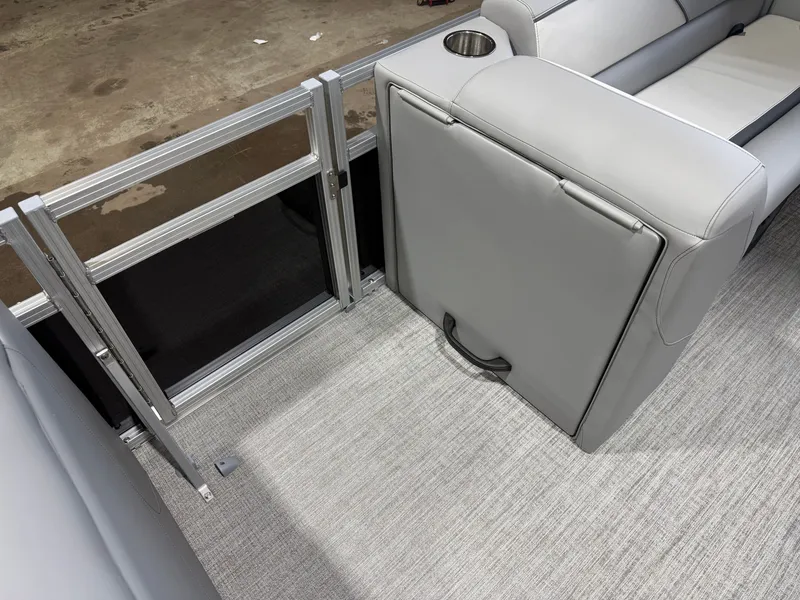 Slide: The Image of Tahoe Sport 1980 Cruise & Honda 4-Stroke EFI 2026 - 27