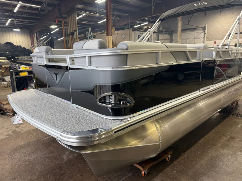 Slide: The Image of Tahoe Sport 1980 Cruise & Honda 4-Stroke EFI 2026 - 31