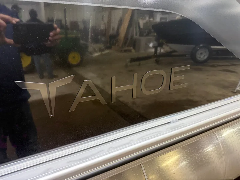 Slide: The Image of Tahoe Sport 1980 Cruise & Honda 4-Stroke EFI 2026 - 33