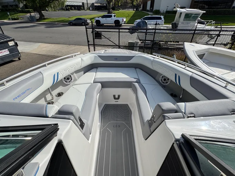 Slide: The Image of Regal LS9 Surf 2025 - 92