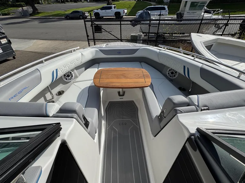 Slide: The Image of Regal LS9 Surf 2025 - 93