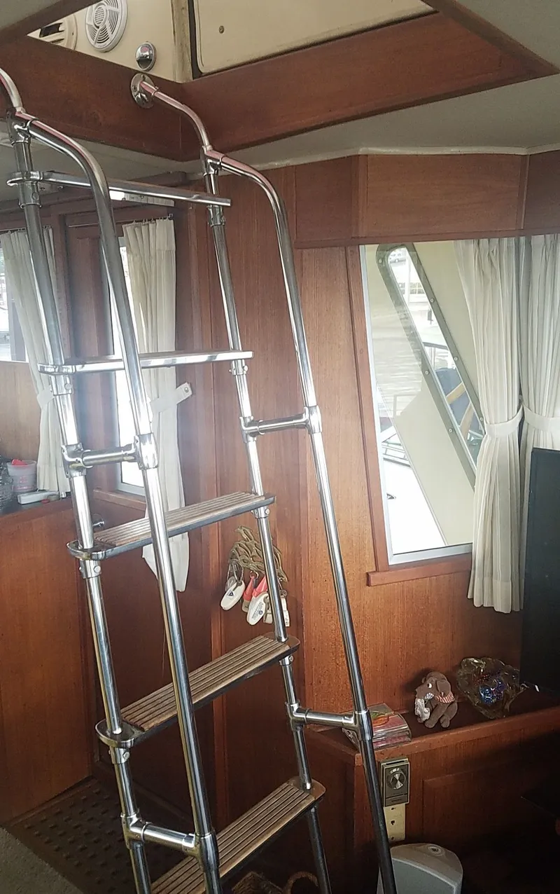 Slide: The Image of Cobalt R8 Surf 2026 - 13