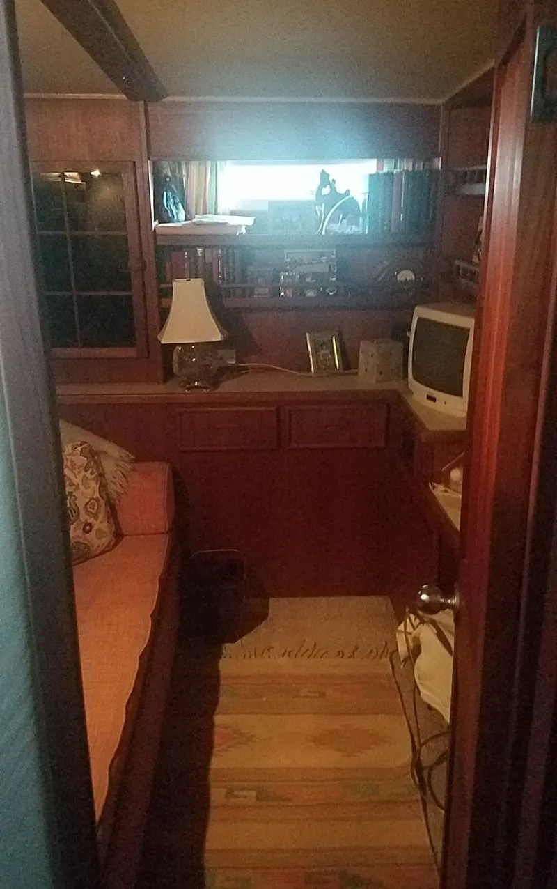 Slide: The Image of Cobalt R8 Surf 2026 - 21