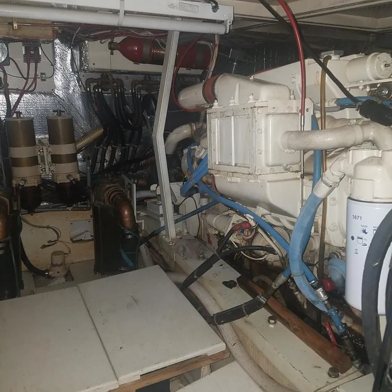 Slide: The Image of Cobalt R8 Surf 2026 - 27