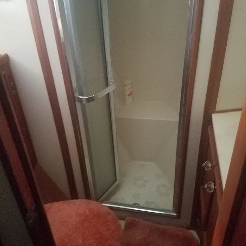 Slide: The Image of Cobalt R8 Surf 2026 - 30