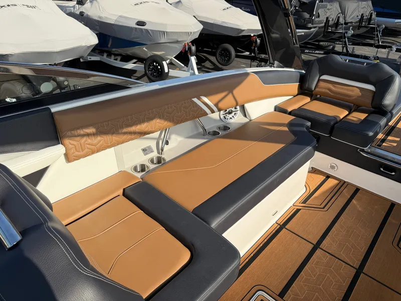 Slide: The Image of Regal LS6 Surf 2026 - 18