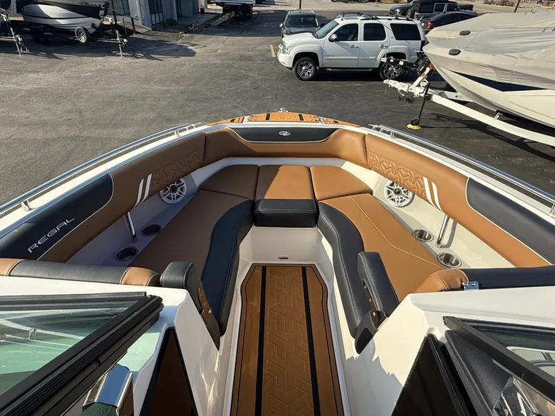 Slide: The Image of Regal LS6 Surf 2026 - 32