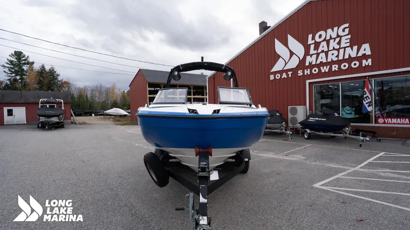 Slide: The Image of Yamaha AR210 2019 - 3