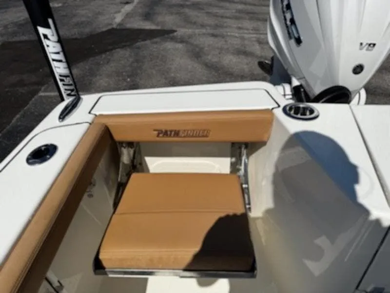 Slide: The Image of Pathfinder 2700 Open 2025 - 9