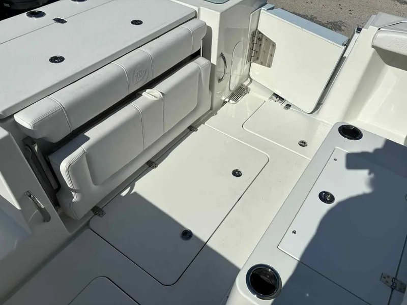 Slide: The Image of Parker Marine 294 Fathom 2026 - 10