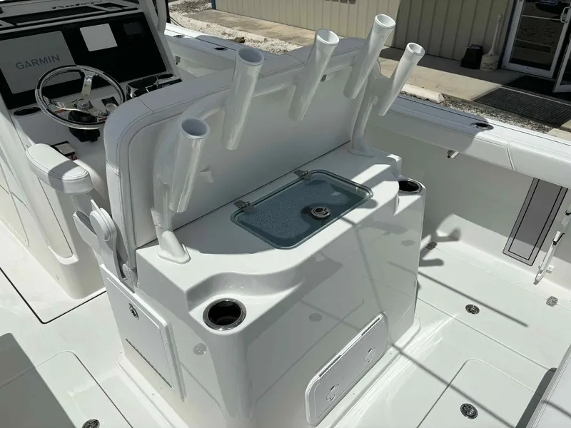 Slide: The Image of Parker Marine 274 Fathom 2026 - 7