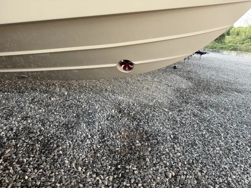 Slide: The Image of Parker Marine 287 Explorer 2026 - 7