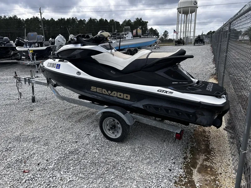 Slide: The Image of Sea-Doo GTX GTX S 155 2013 - 3