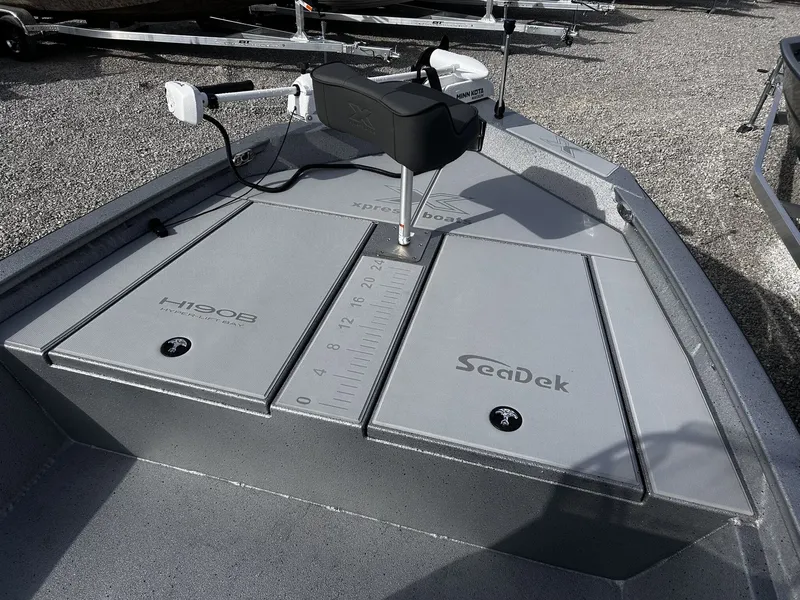 Slide: The Image of Xpress H190B Bay 2026 - 7