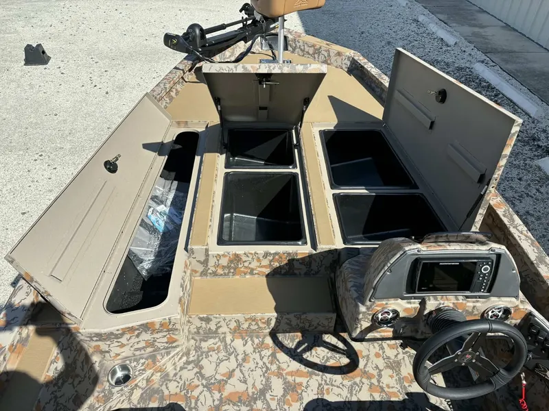 Slide: The Image of Xpress Hyper-Lift Bass Series H20 2026 - 19