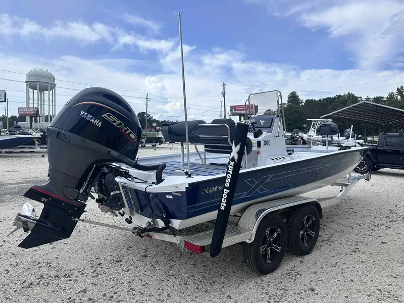 Slide: The Image of Xpress H22B Bay 2026 - 6