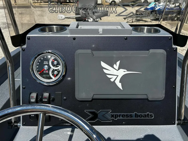 Slide: The Image of Xpress H22B Bay 2025 - 12