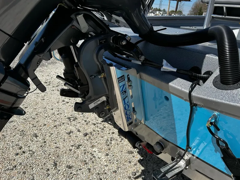 Slide: The Image of Xpress H22B Bay 2025 - 16