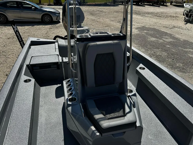 Slide: The Image of Xpress H22B Bay 2025 - 9