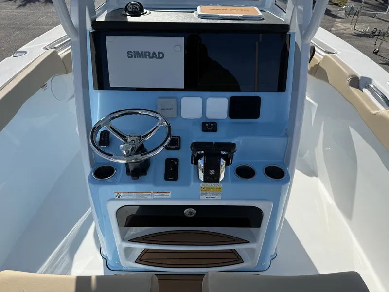 Slide: The Image of Sea Pro 262 DLX 2026 - 12