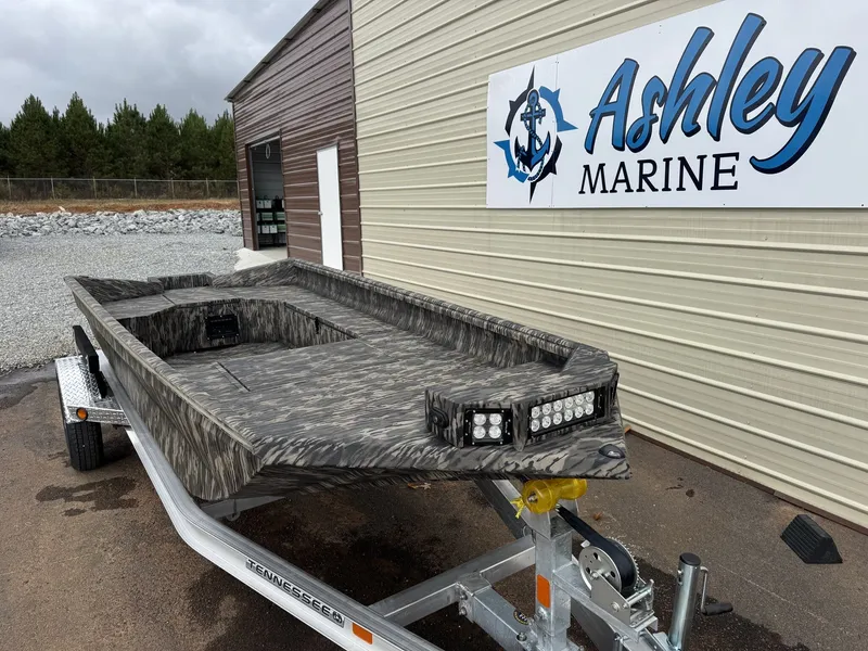 Slide: The Image of Reaper Boats 656 2026 - 9