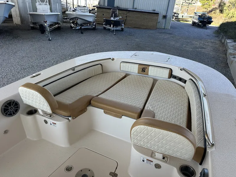 Slide: The Image of Carolina 24 Ultra Elite 2026 - 4