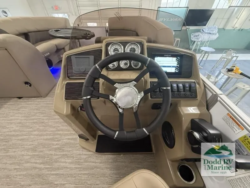 Slide: The Image of Mirage 8522 CLZ DH 2026 - 12