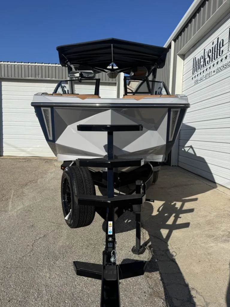 Slide: The Image of Nautique Super Air Nautique G23 2025 - 2