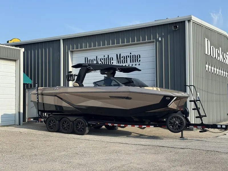 Slide: The Image of Nautique Super Air Nautique G25 2025 - 1