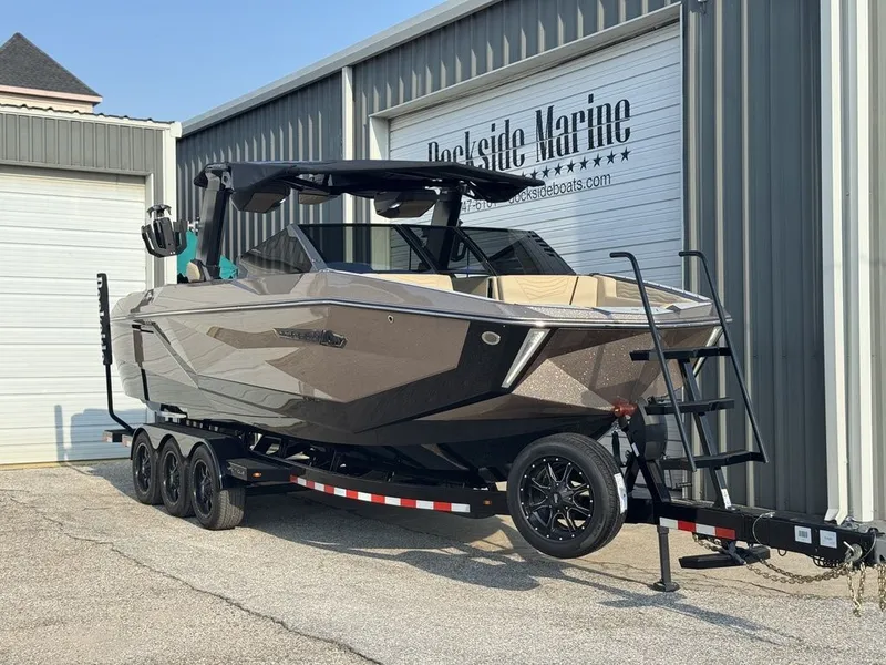 Slide: The Image of Nautique Super Air Nautique G25 2025 - 2