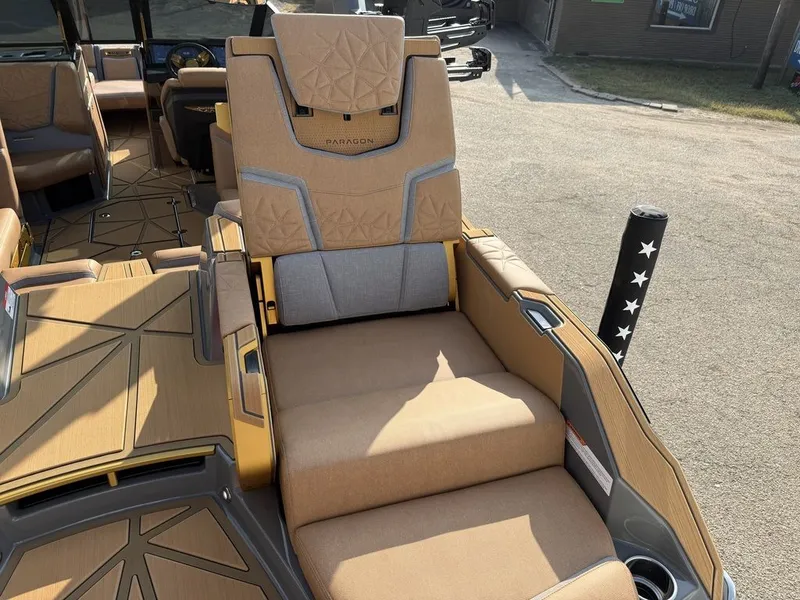 Slide: The Image of Nautique Super Air Nautique G23 Paragon 2026 - 16