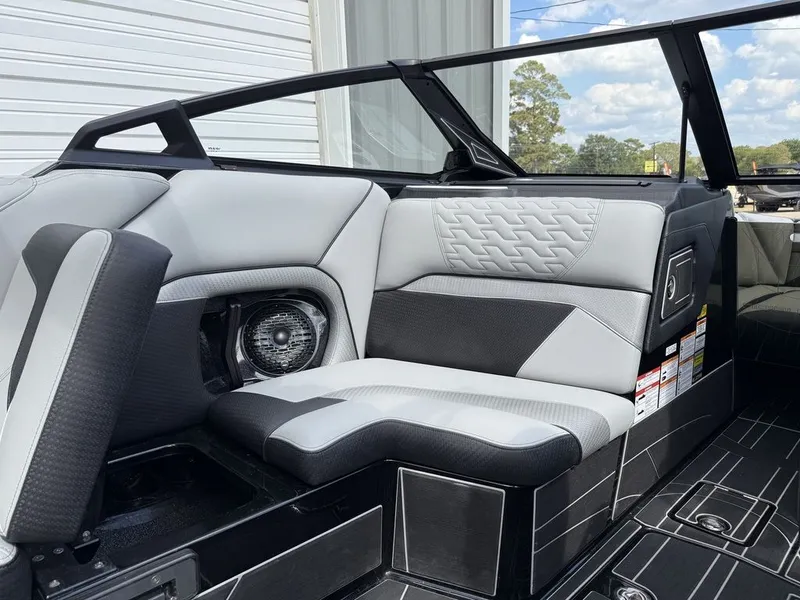 Slide: The Image of Centurion Ri245 2024 - 5