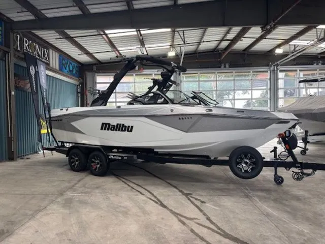 The Image of Malibu Wakesetter 23 LSV 2026 - 1