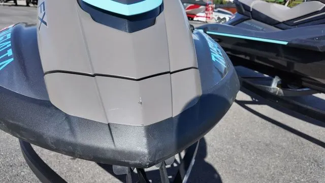 Slide: The Image of Yamaha FX HO 2025 - 18