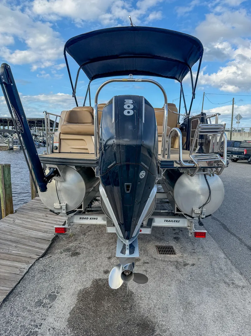 Slide: The Image of Harris Grand Mariner 230 2019 - 8