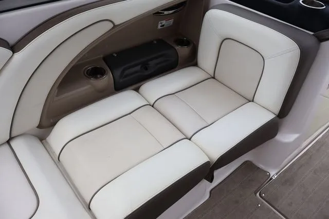 Slide: The Image of Yamaha 242 LTD S - Yacht Blue - Galv 2014 - 17