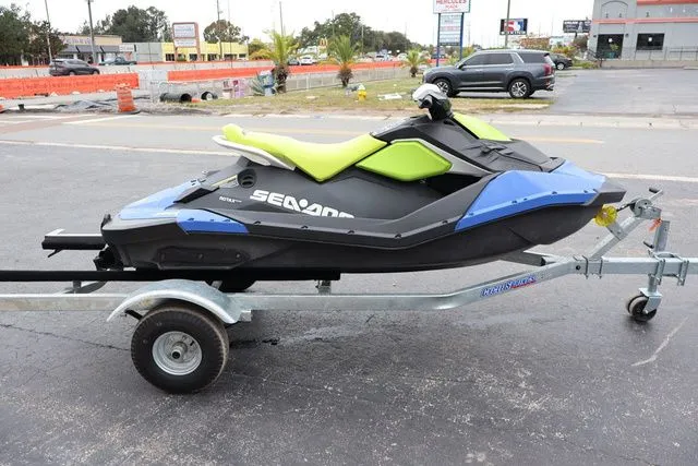 Slide: The Image of Sea-Doo Spark 2021 - 7