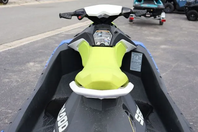 Slide: The Image of Sea-Doo Spark 2020 - 11