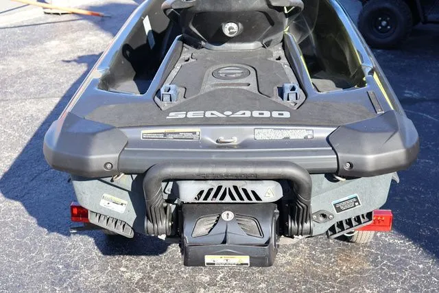 Slide: The Image of Sea-Doo PWC GTR 230 EB/NY 20 2020 - 10