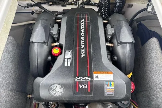 Slide: The Image of Volvo Penta 225 V8 engine in a 2013 Four Winns H210SS boat. - 21