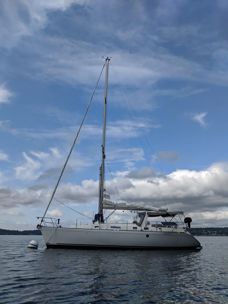 Slide: The Image of Beneteau 38 1990 - 59