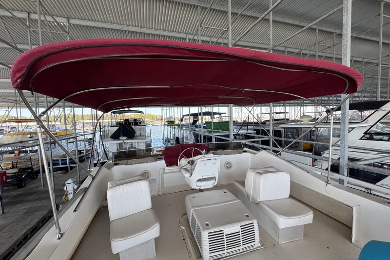 Slide: The Image of Gibson 44 CABIN YACHT 1993 - 60