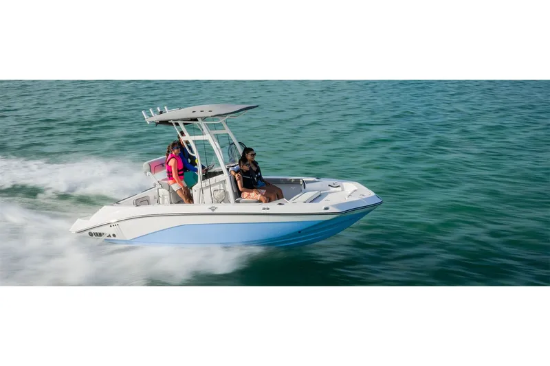 Slide: The Image of Yamaha 190 FSH Sport 2025 - 10