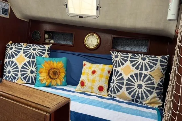 Slide: The Image of Pretty Colors - 16