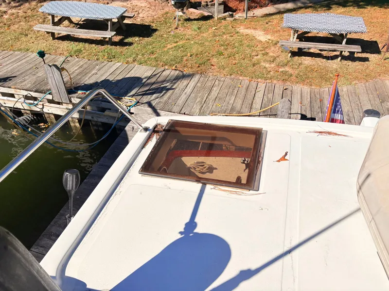 Slide: The Image of Ocean Alexander 50 MK II PHMY 1985 - 12