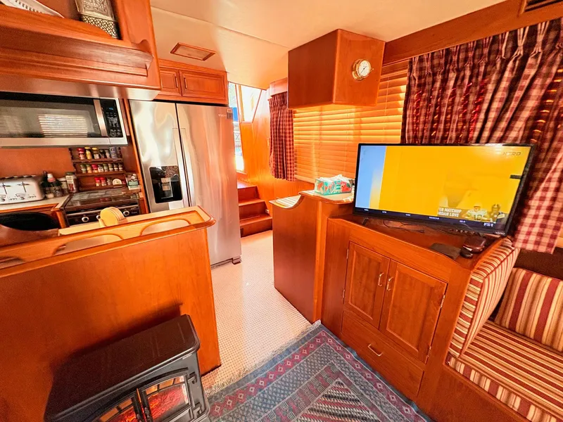 Slide: The Image of Ocean Alexander 50 MK II PHMY 1985 - 63