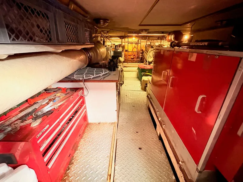 Slide: The Image of Ocean Alexander 50 MK II PHMY 1985 - 78