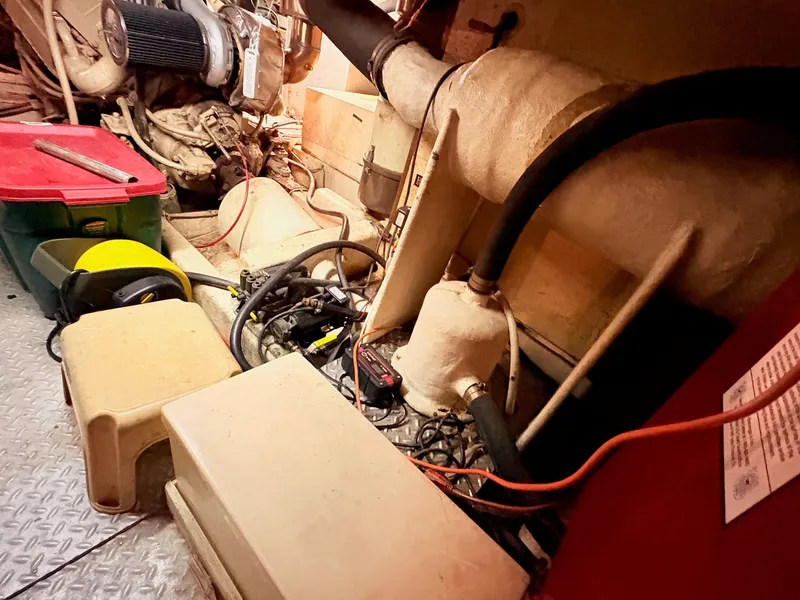 Slide: The Image of Ocean Alexander 50 MK II PHMY 1985 - 79