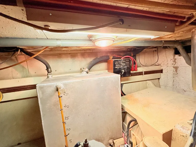 Slide: The Image of Ocean Alexander 50 MK II PHMY 1985 - 86